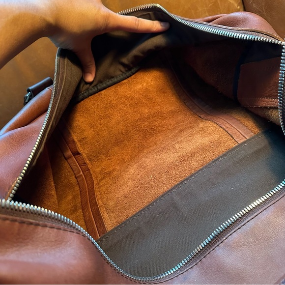 Frank & Oak Rue St Viateur brown leather duffel weekender travel bag unisex - Picture 11 of 17
